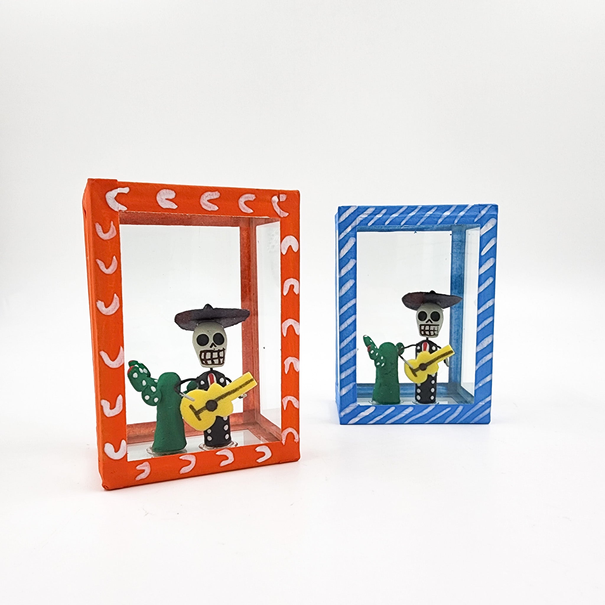 Cajita de la calaverita "El Mariachi con su nopal"