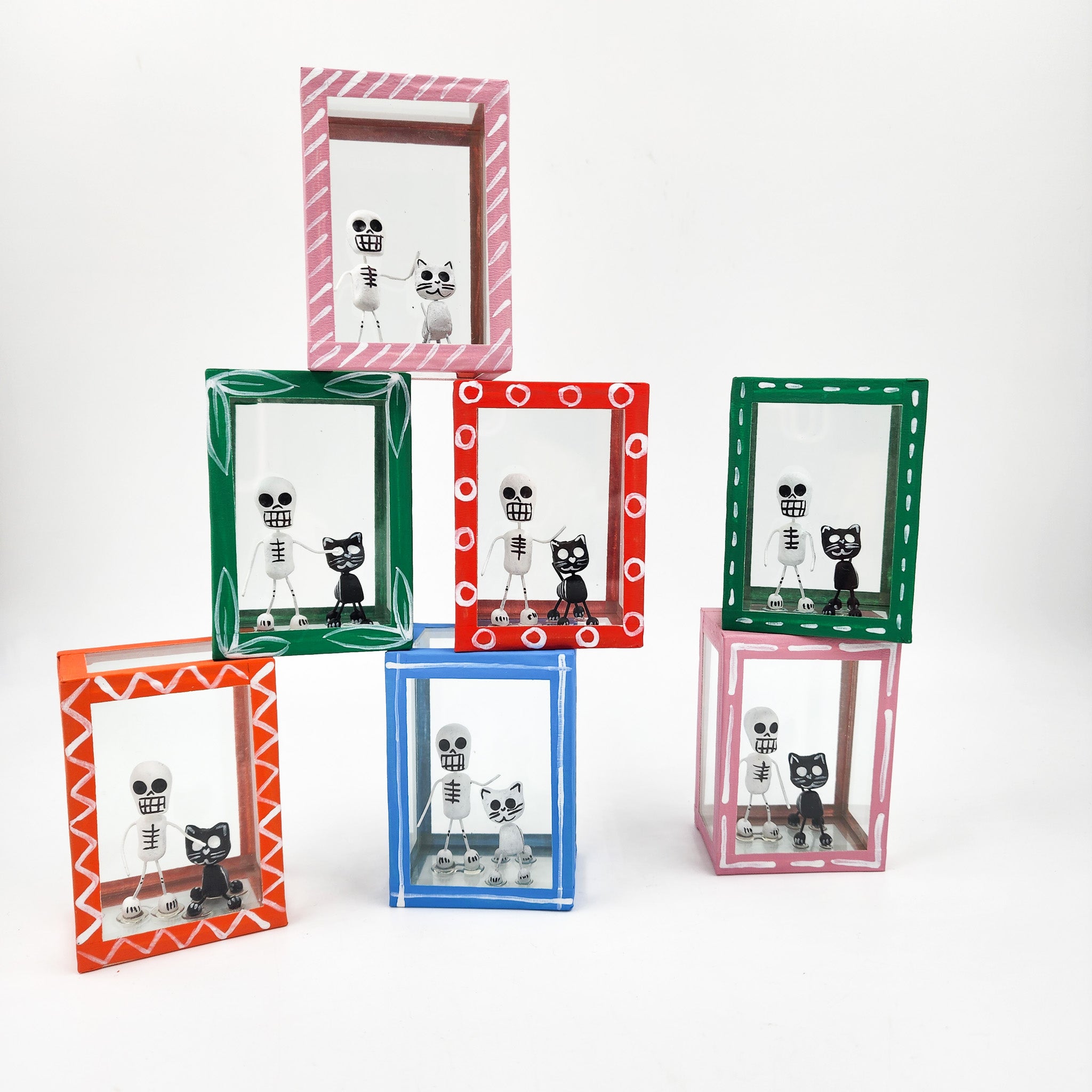 Couple skull box