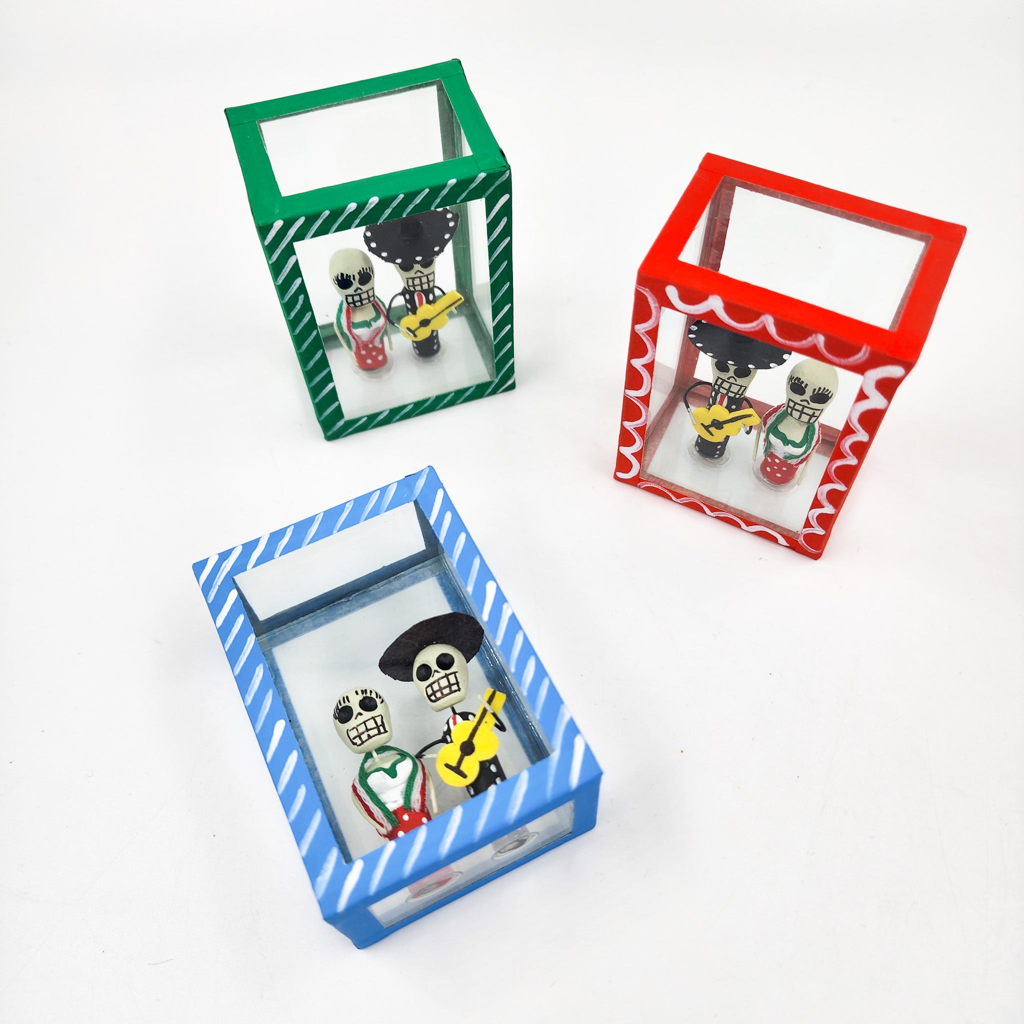 Couple skull box