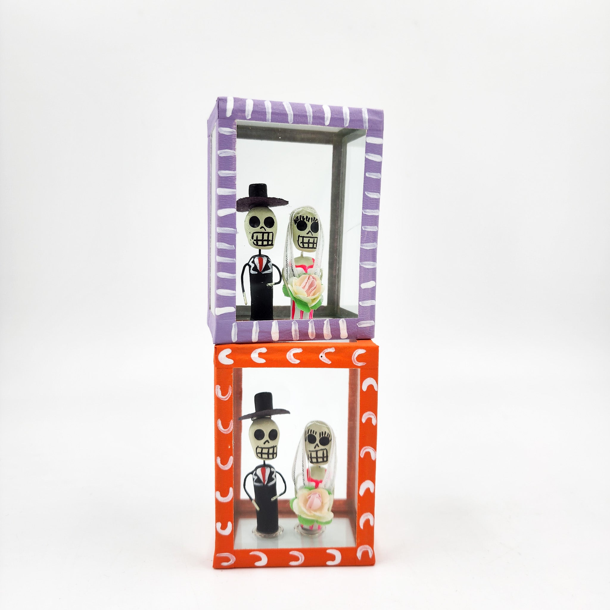 Couple skull box