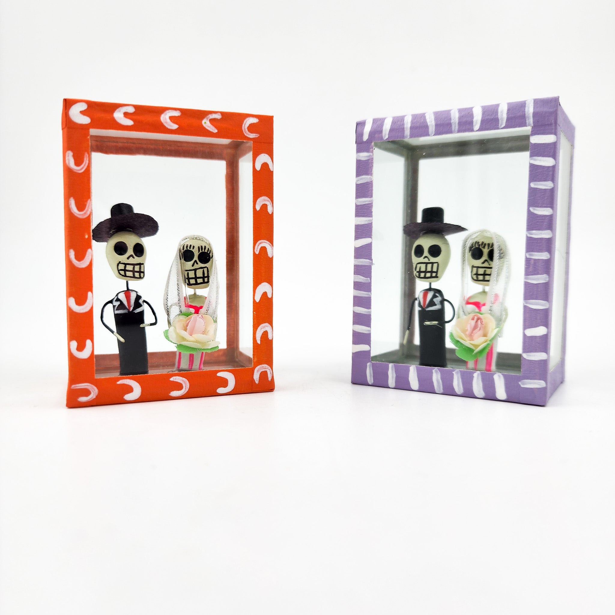 Couple skull box