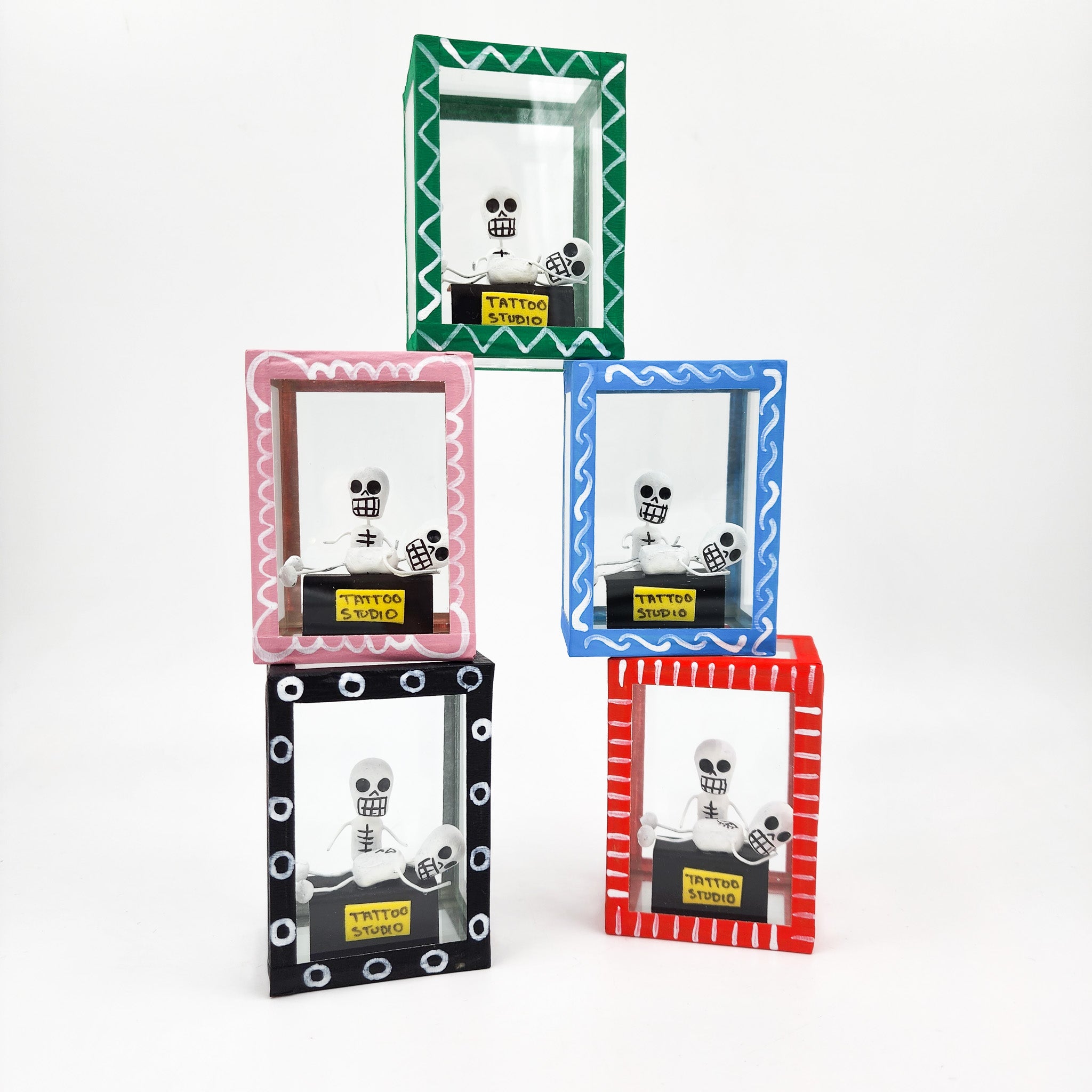 Couple skull box