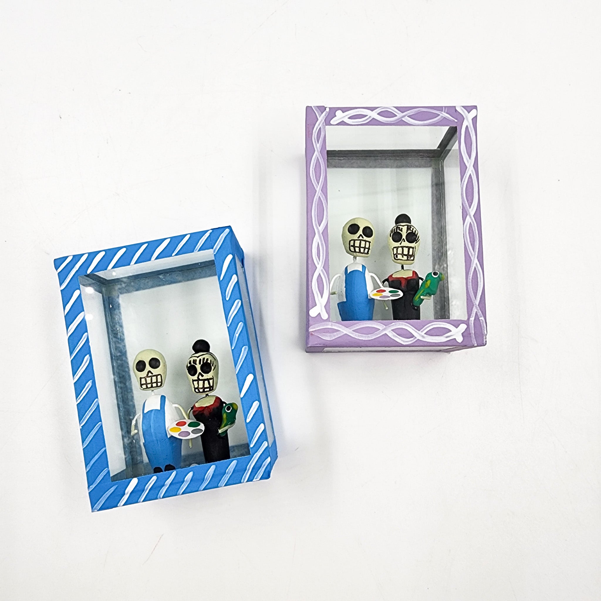 Couple skull box