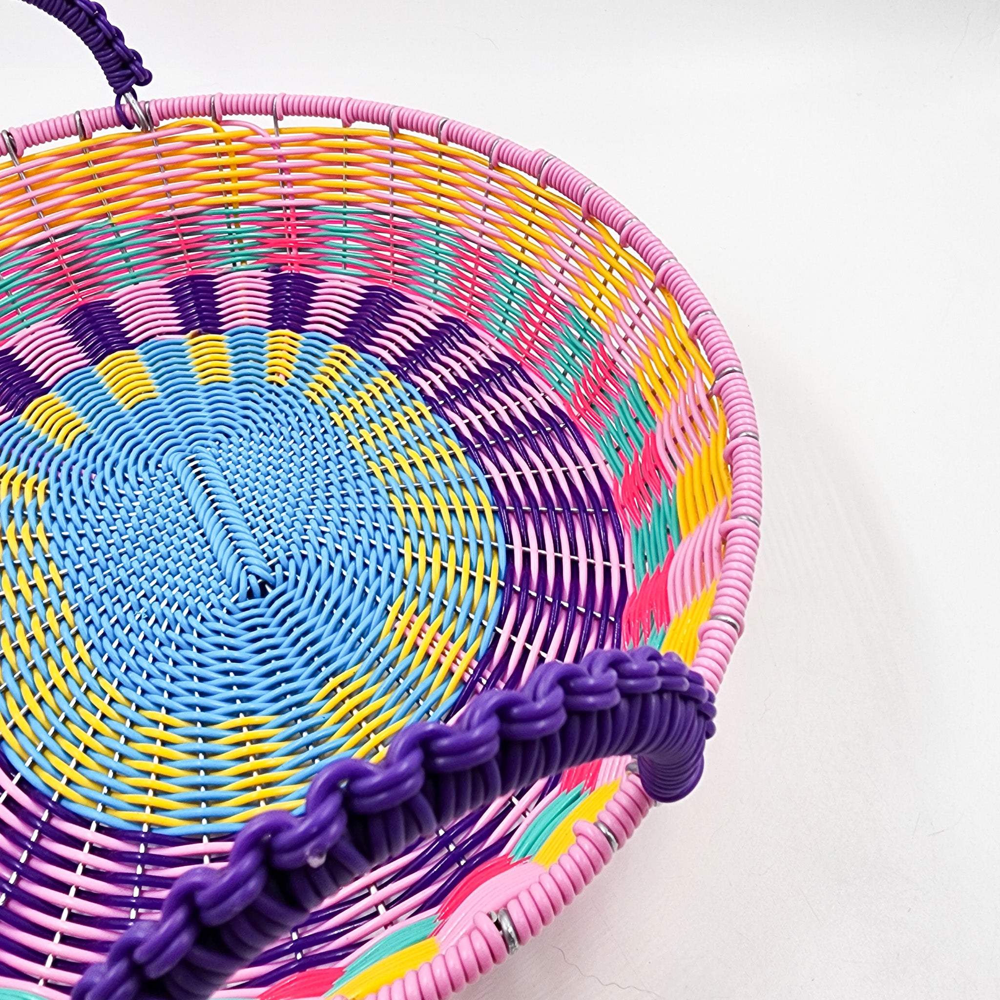 Canasta ovalada de alambre - popotillo