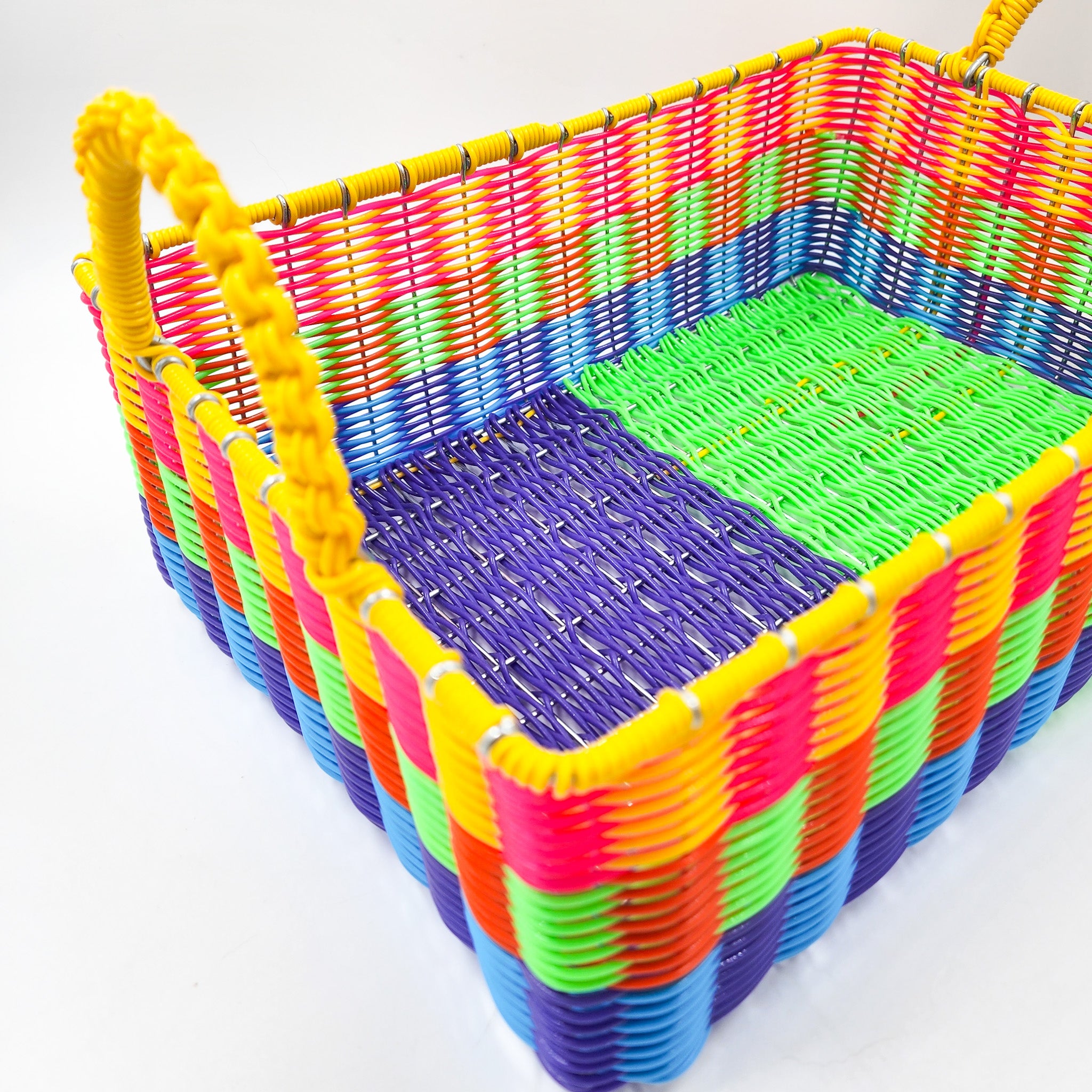 Canasta rectangular de alambre - popotillo