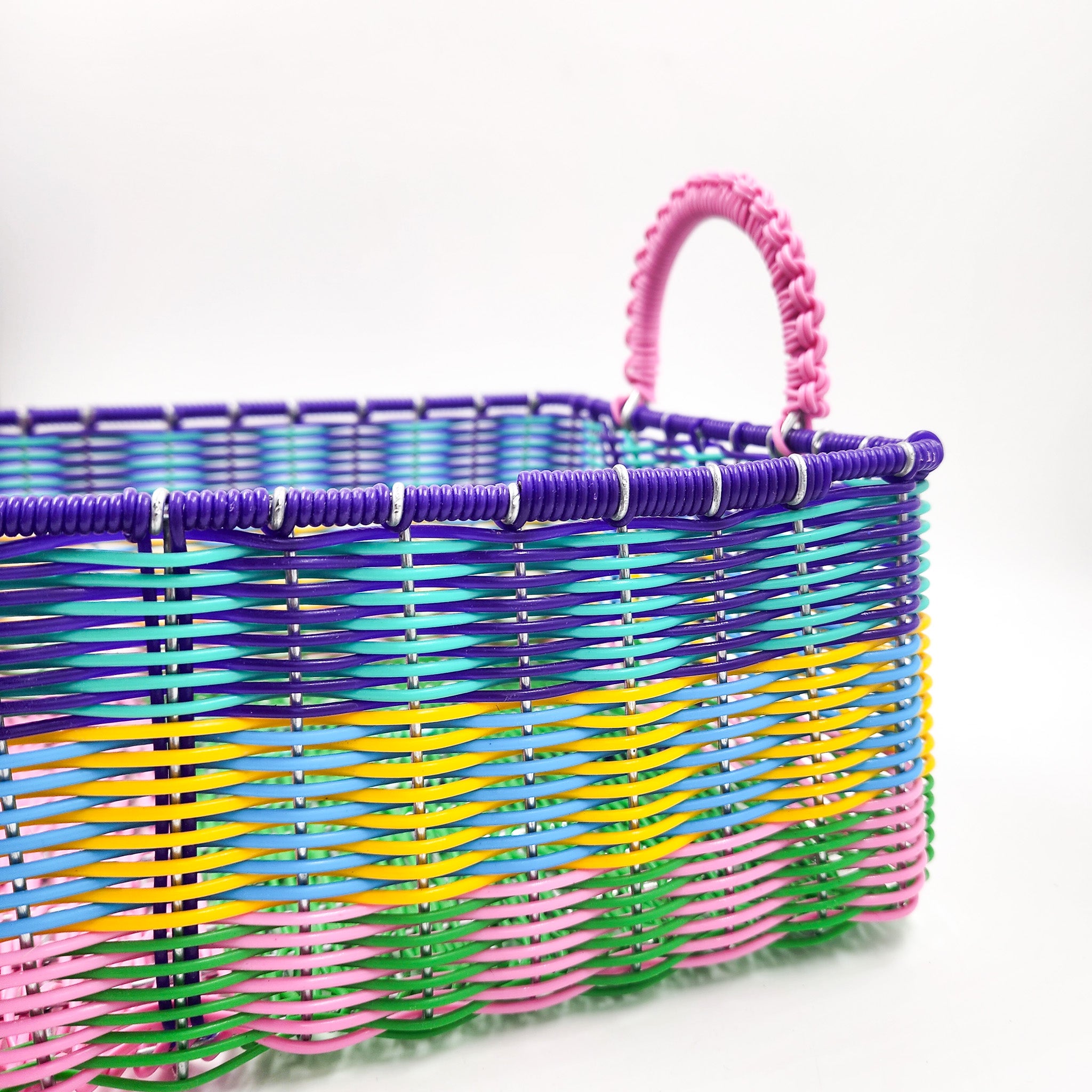 Canasta rectangular de alambre - popotillo