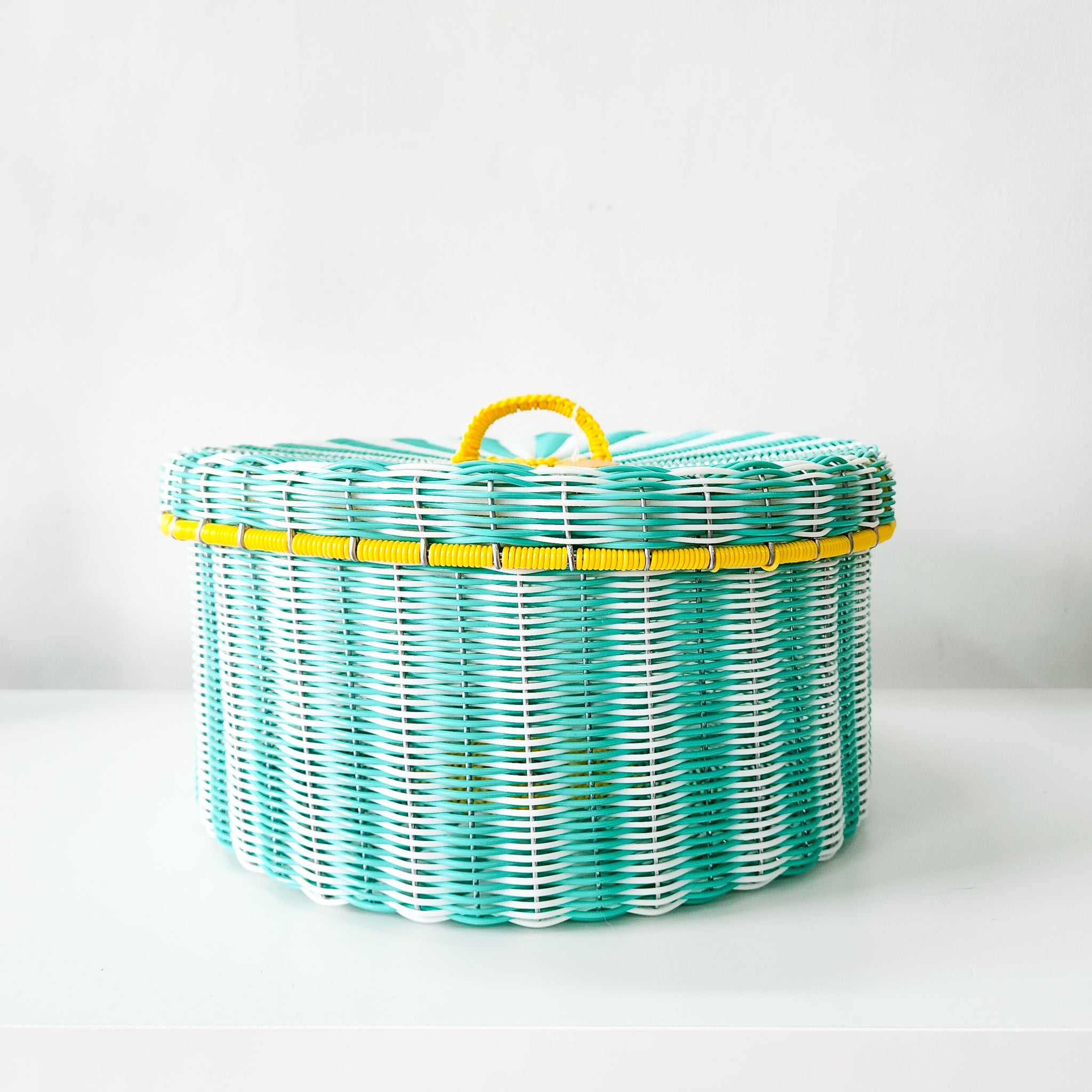 Canasta redonda grande de alambre - popotillo