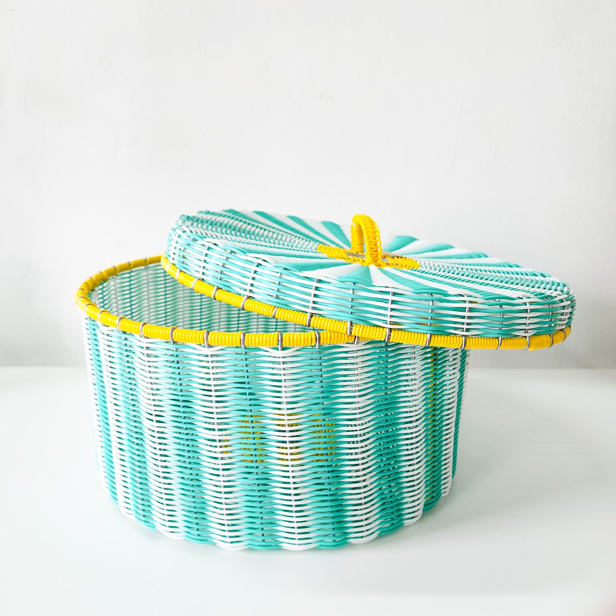 Canasta redonda grande de alambre - popotillo