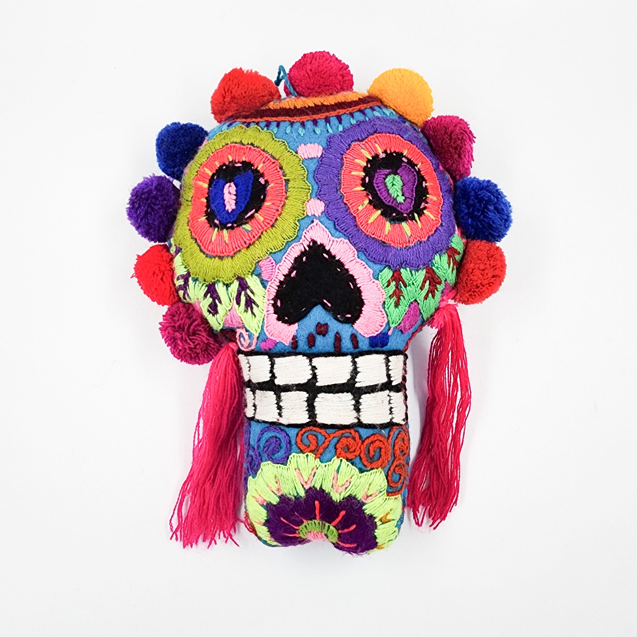 Cojín Calavera bordado a mano