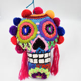 Cojín Calavera bordado a mano