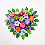 Corazón mediano con flores de Barro Betus artesanal