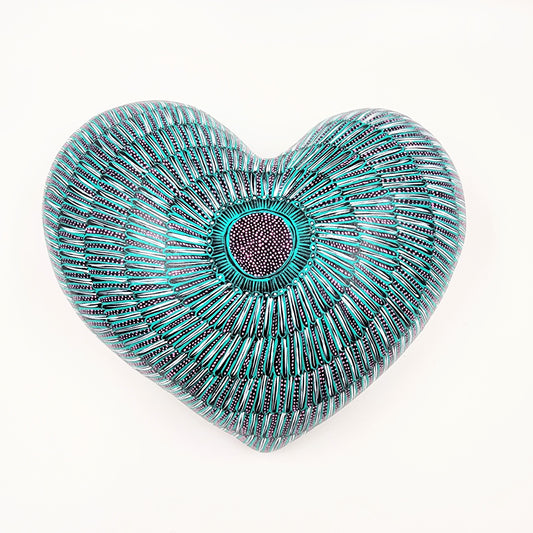 Corazón artesanal grande de barro