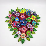 Corazón grande con flores de Barro Betus artesanal