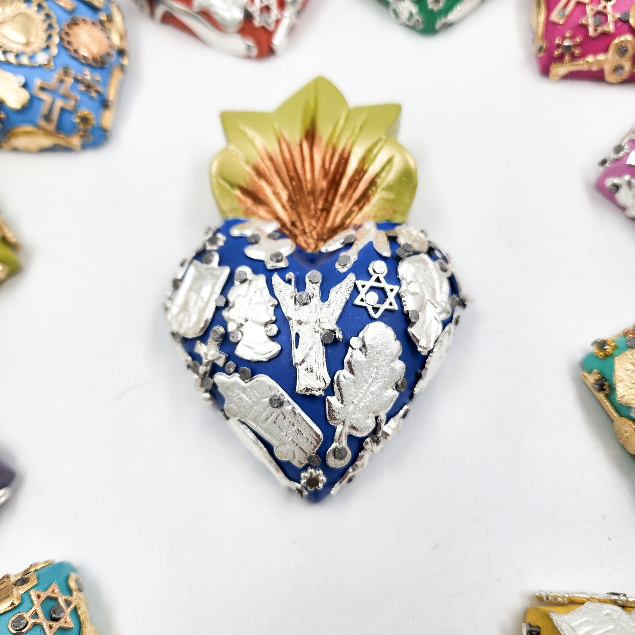 Milagrito Hearts mini
