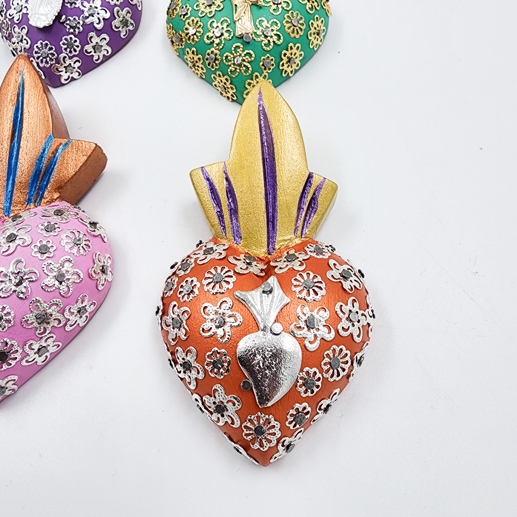 Milagrito "Capuchón" mini hearts