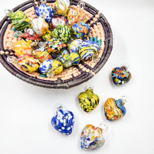 Corazones mini de vidrio soplado