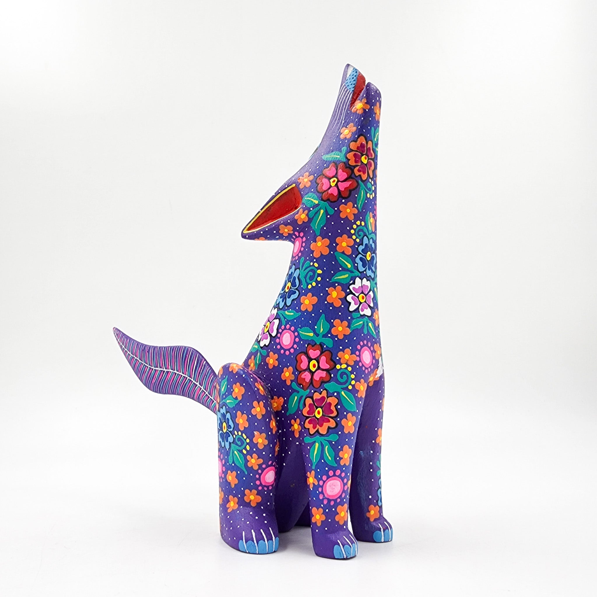 Coyote - Tona o Nahual tallado en madera