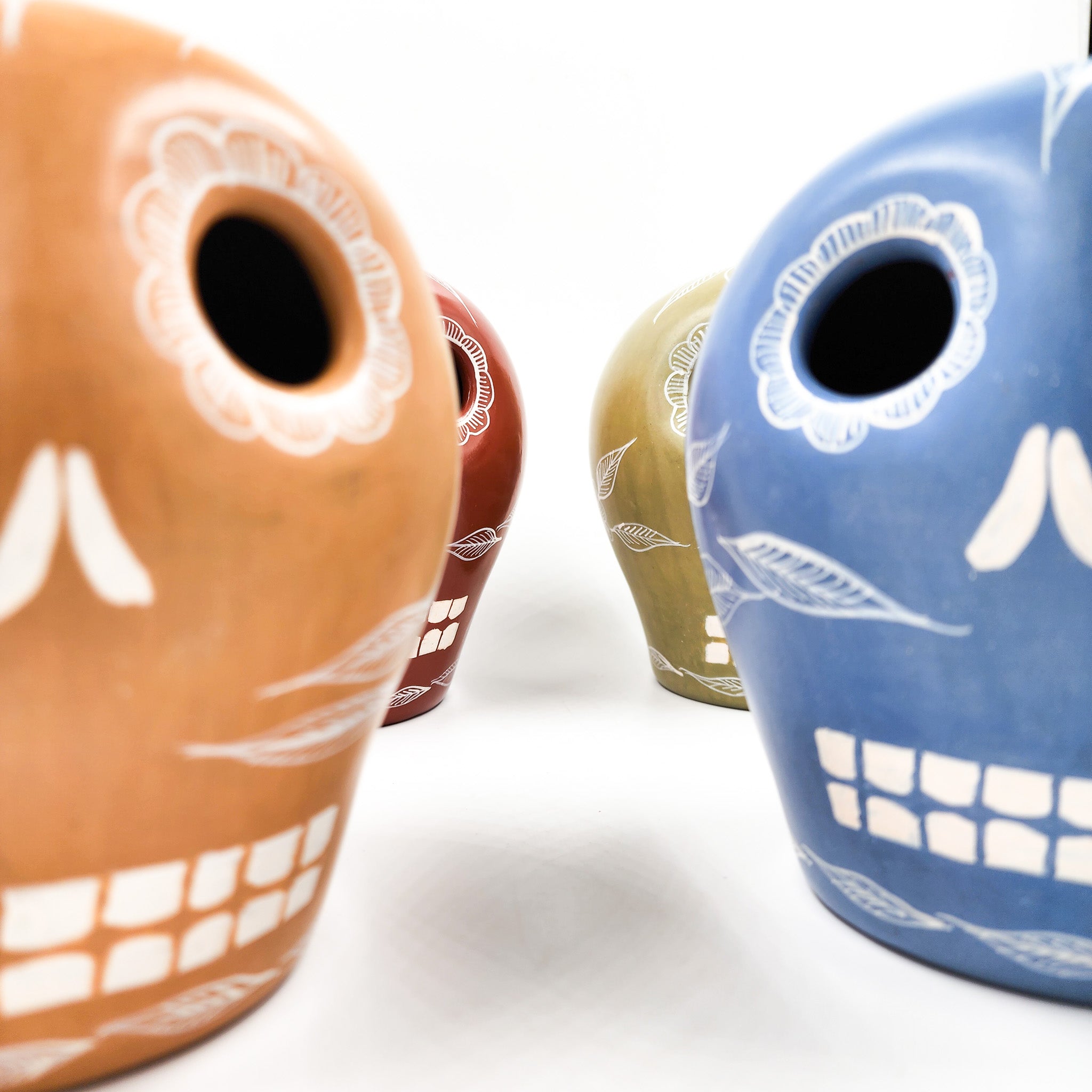 Burnished clay skull