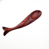 Cuchara de madera tallada a mano