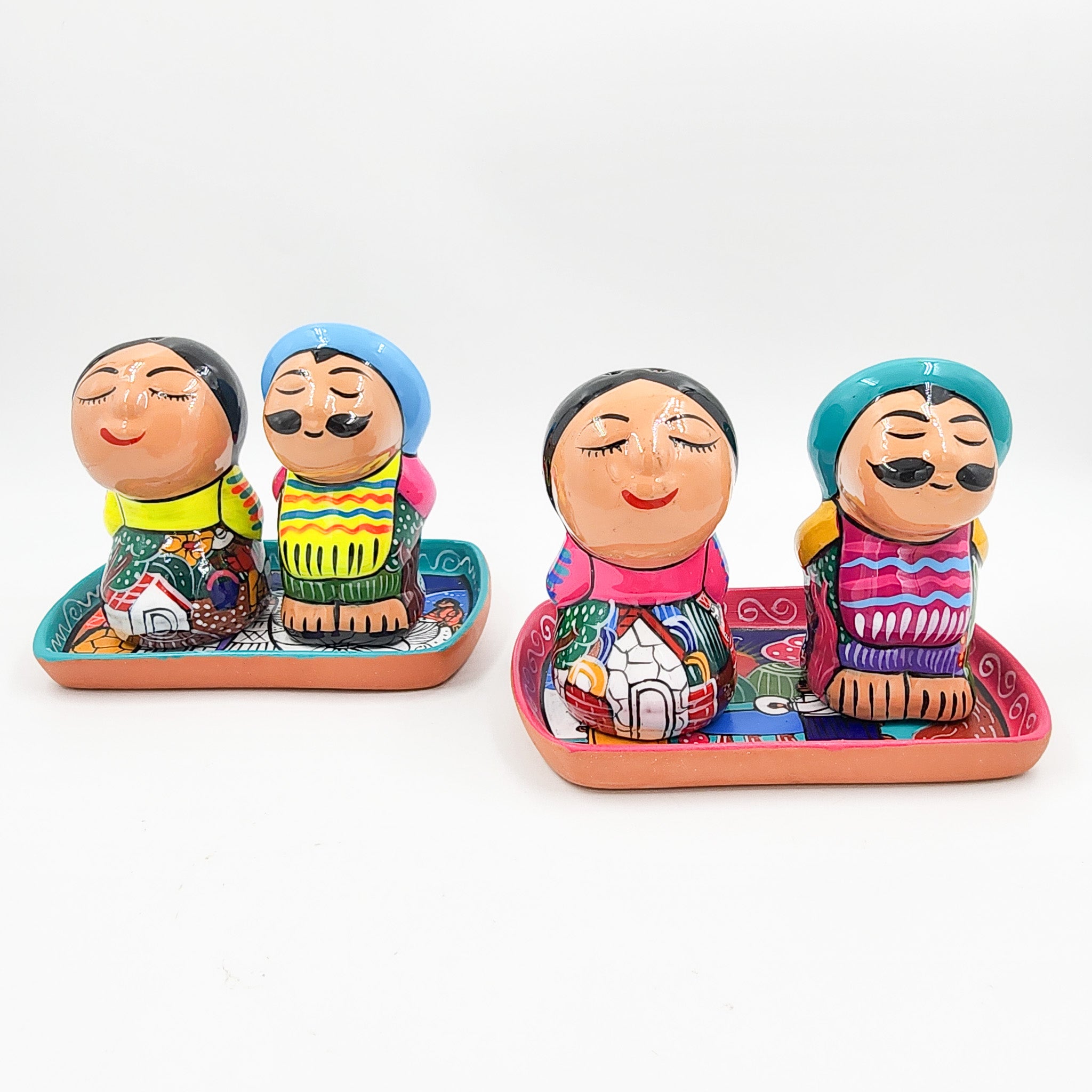 Salero y pimentero de cerámica