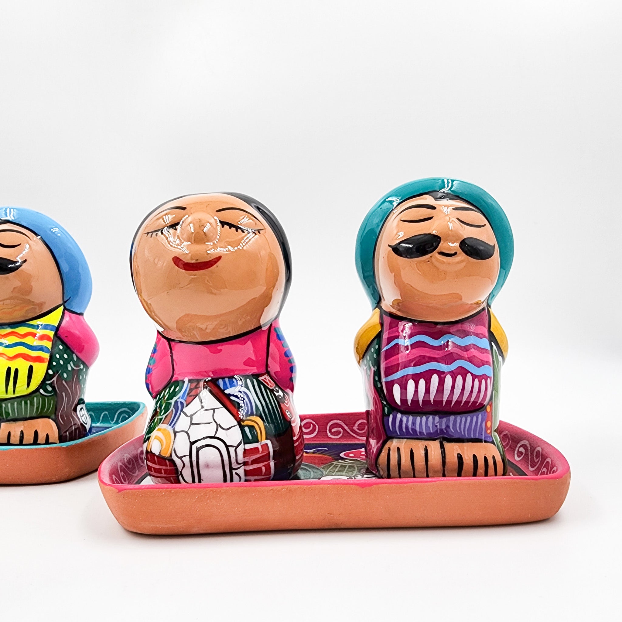 Salero y pimentero de cerámica