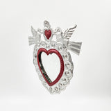 Corazón espejo con palomas de hojalata repujada