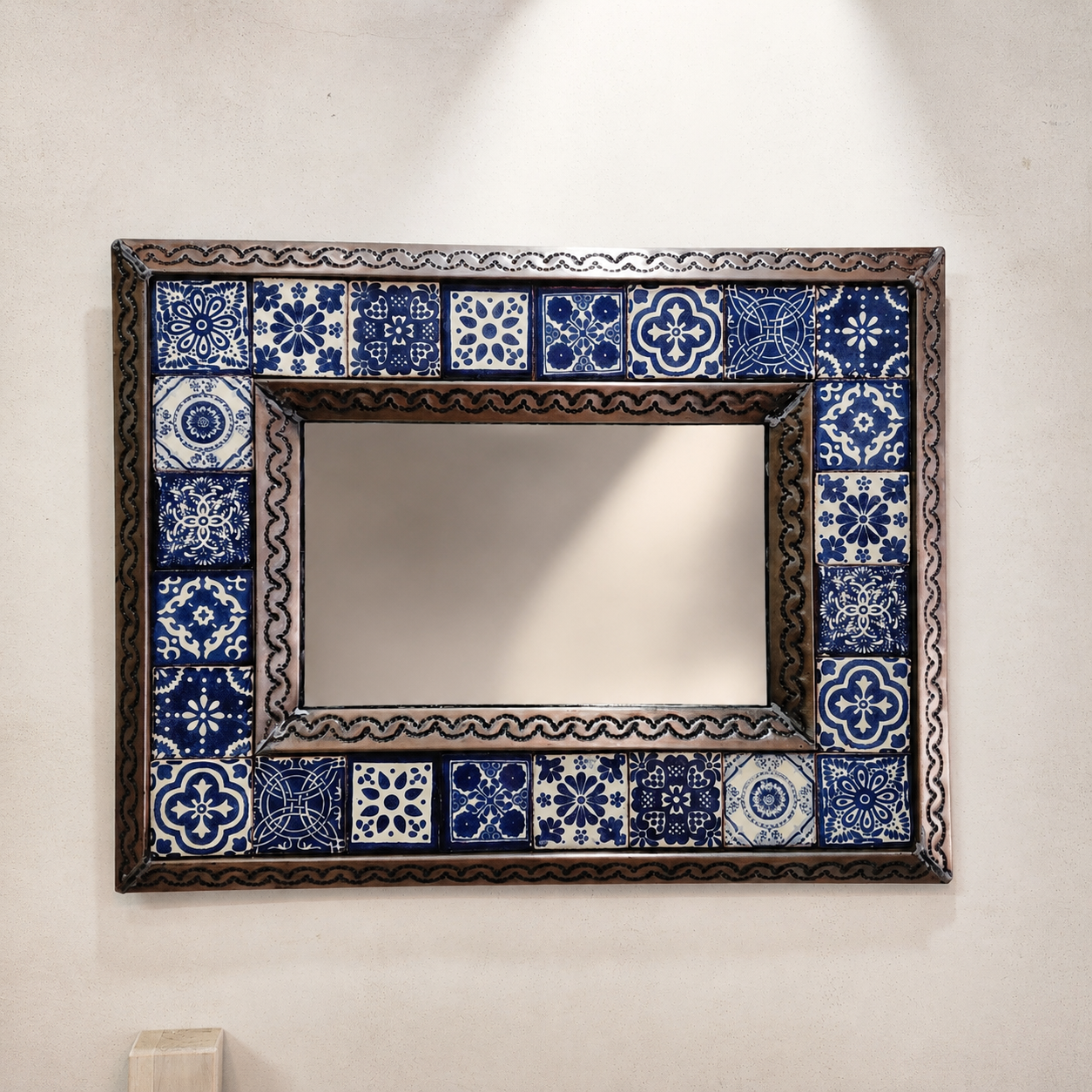 Espejo de Hojalata con Talavera