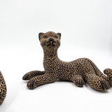 Jaguares de barro artesanal