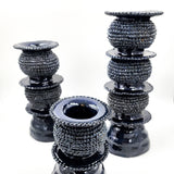 Juego de 3 candelabros de barro vidriado azul marino