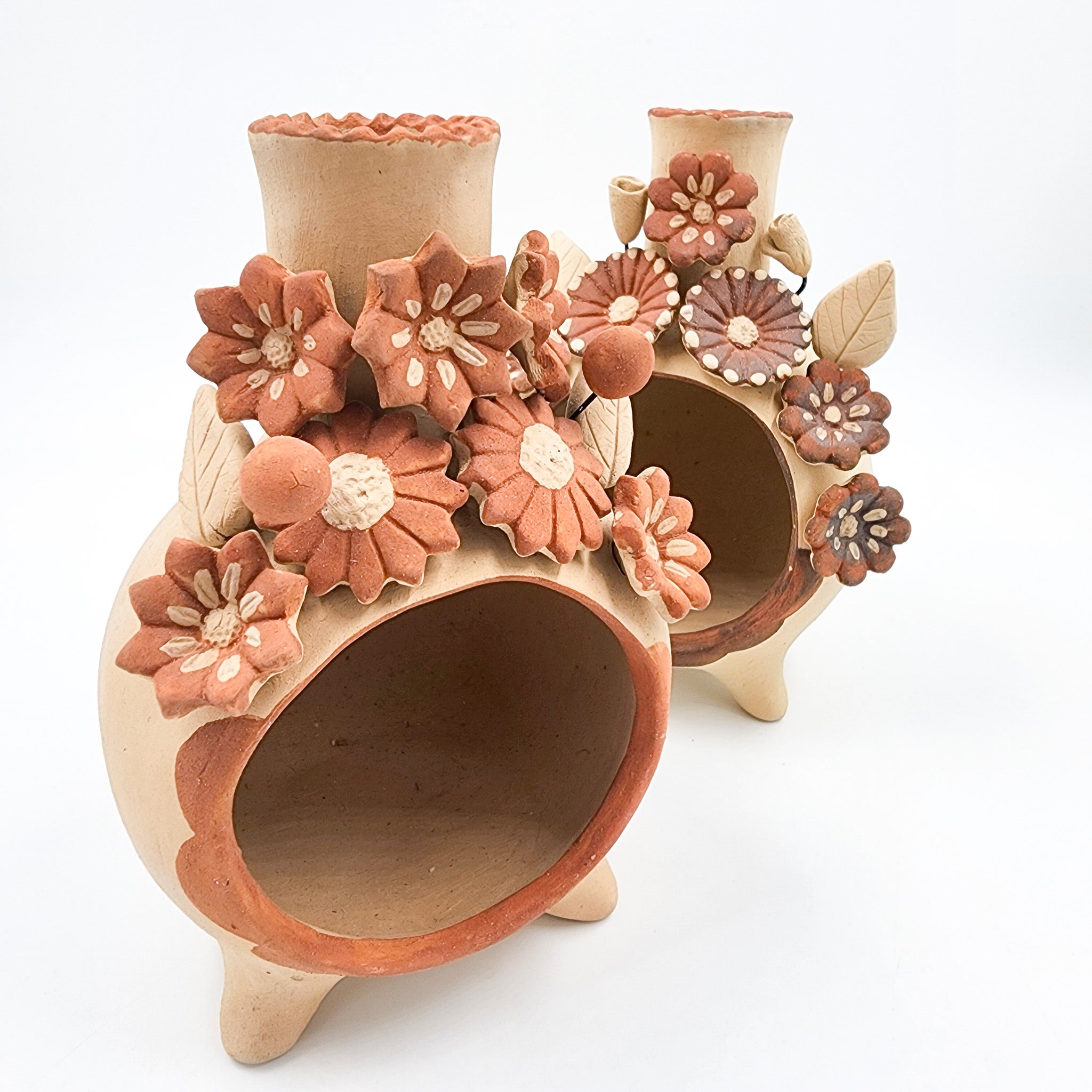 Chimenea / Lámpara de Barro Artesanal con Flores
