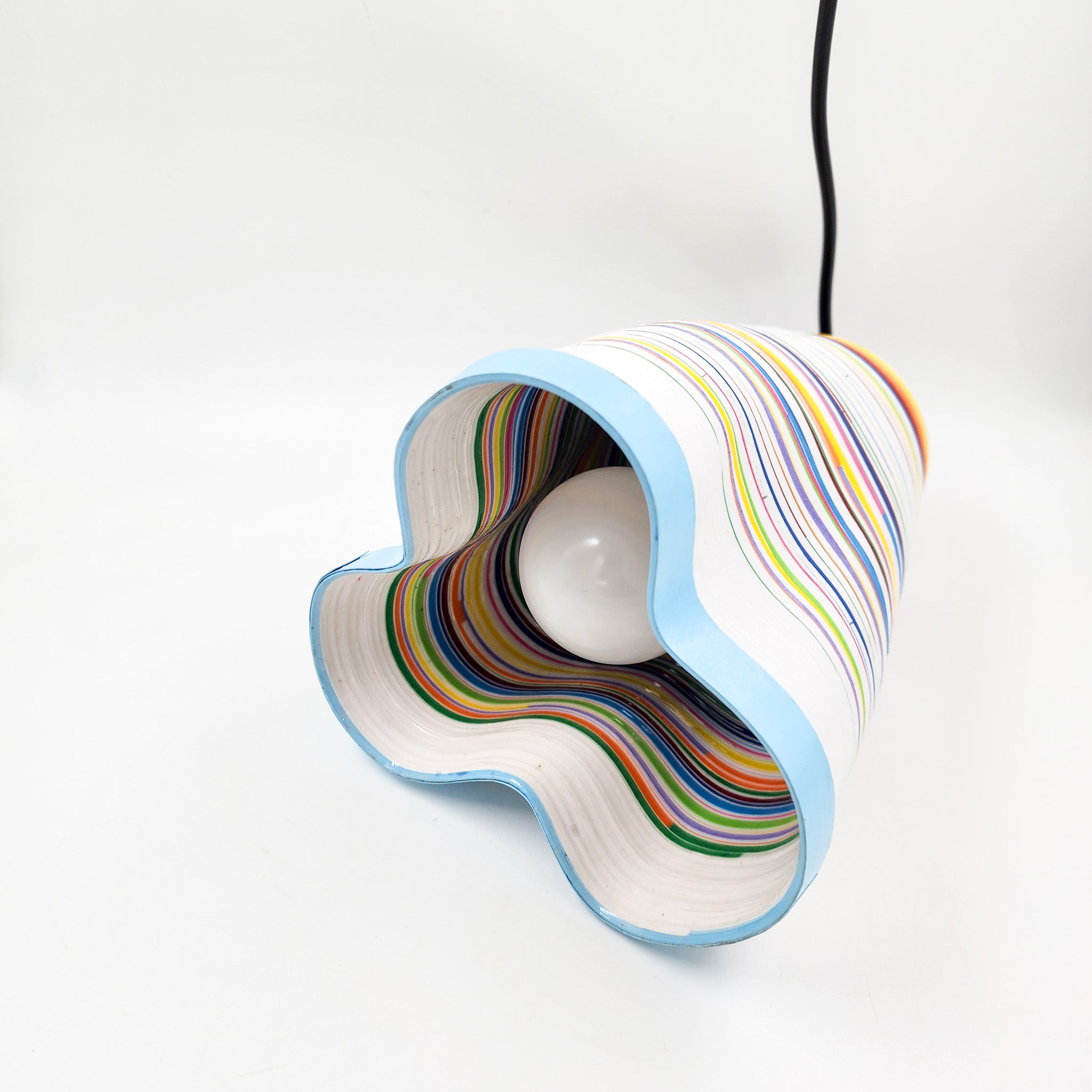 Colored lamps made of molded paper - Serpentina