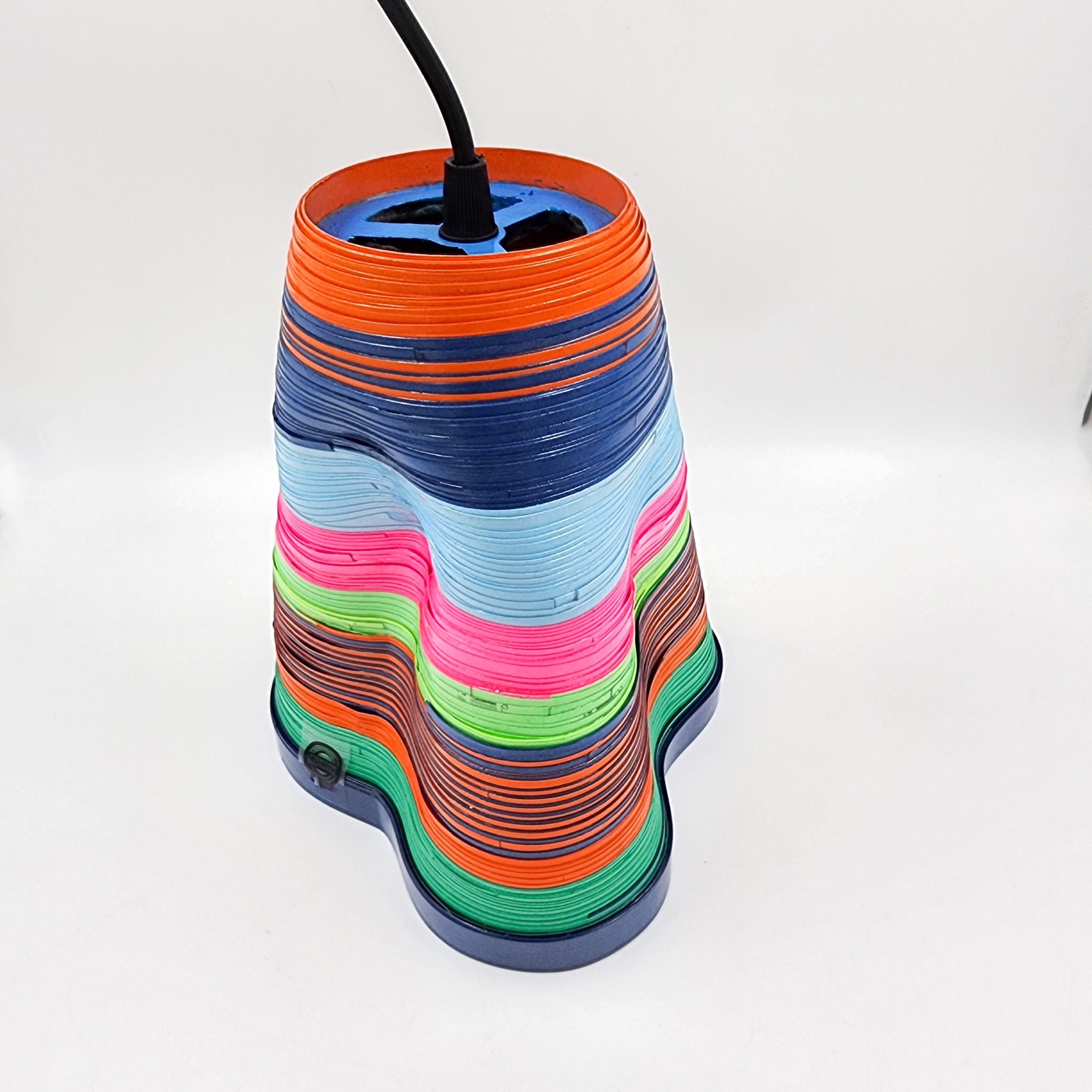 Colored lamps made of molded paper - Serpentina