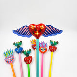 Lápices con figuras de cartón