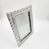 Marco para fotos de hojalata repujada