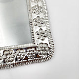 Marco para fotos de hojalata repujada