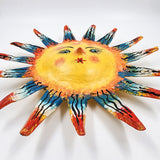 Máscara Sol hecha de coco