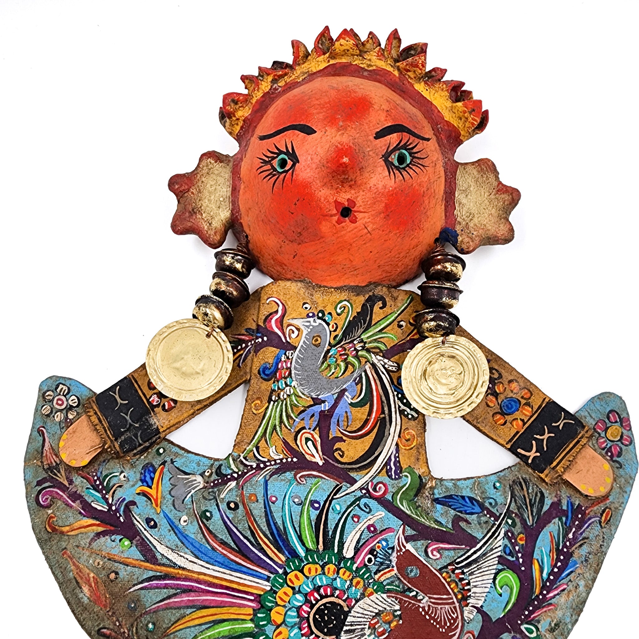 Muñeca artesanal con máscara de coco