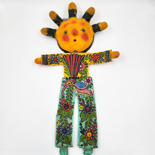 Muñeco artesanal con máscara de coco - Sol