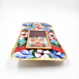 Nicho de hojalata pintado a mano con flores