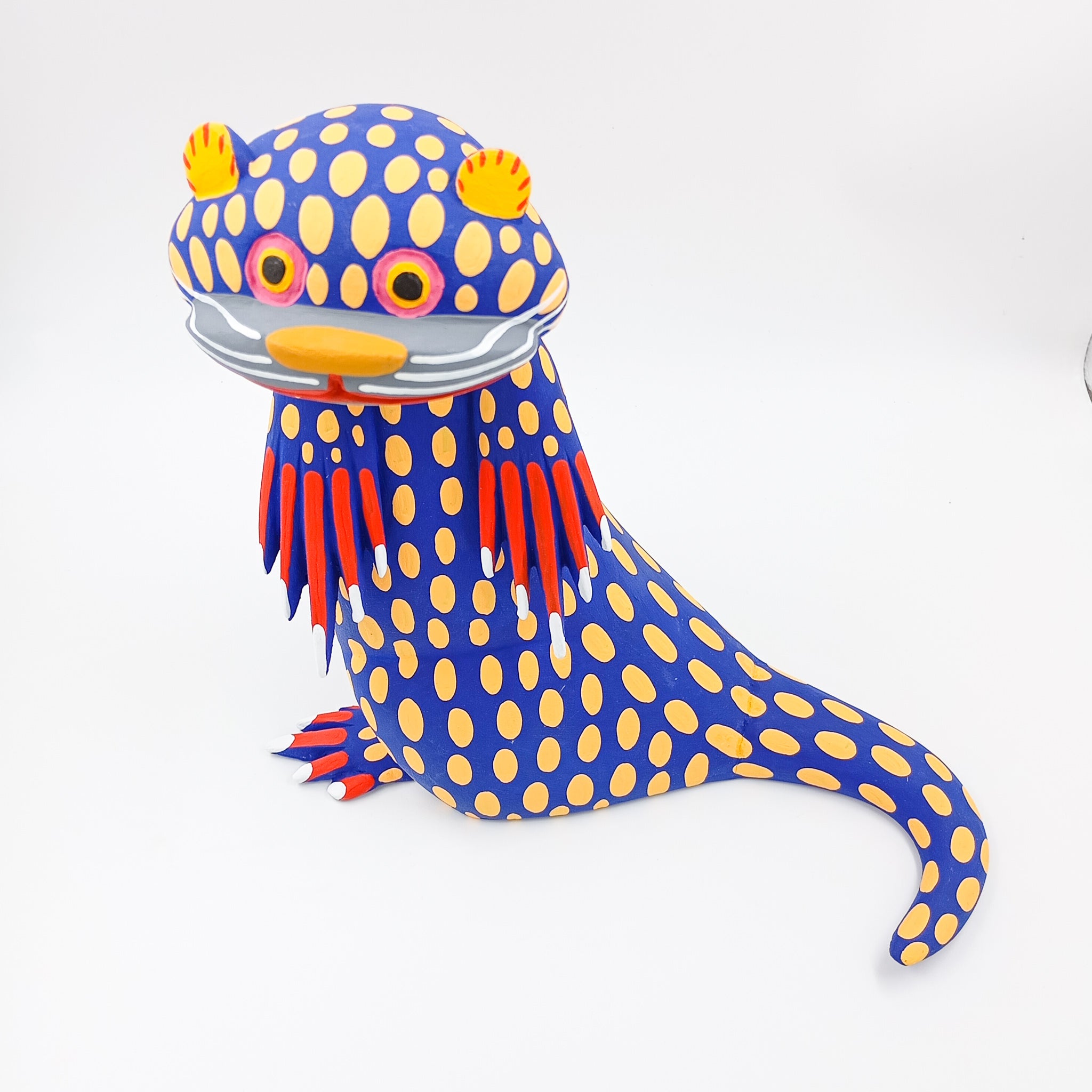 Nutria grande - talla de madera Oaxaca
