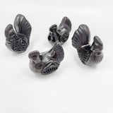 Gallo y gallina de barro negro - piezas decorativas