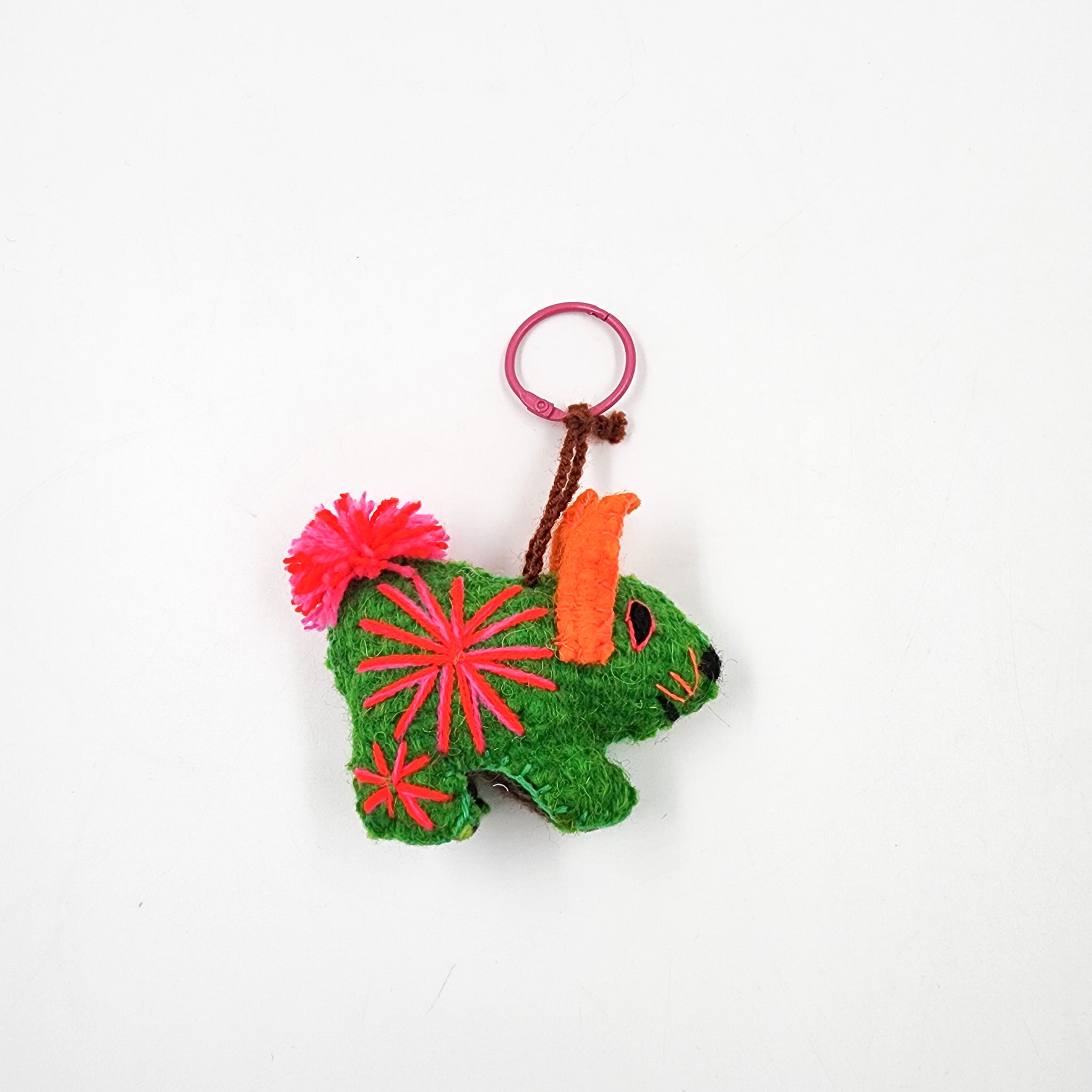 Peluche conejo de lana artesanal