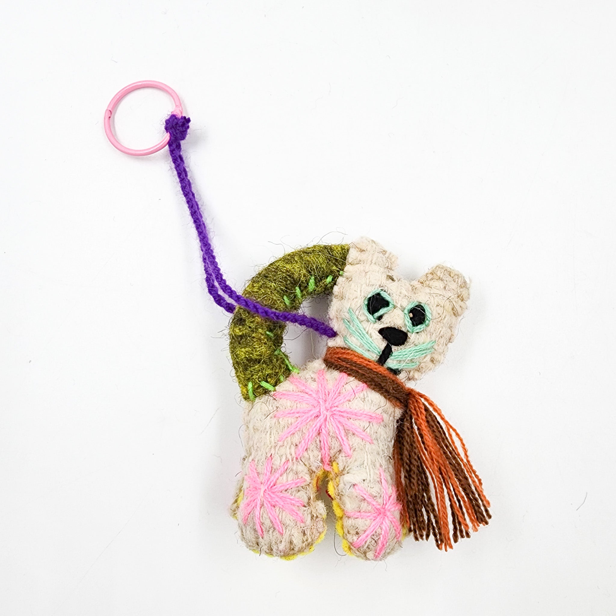 Peluche gato de lana artesanal