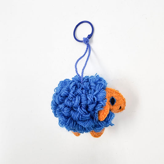 Peluche oveja de lana artesanal