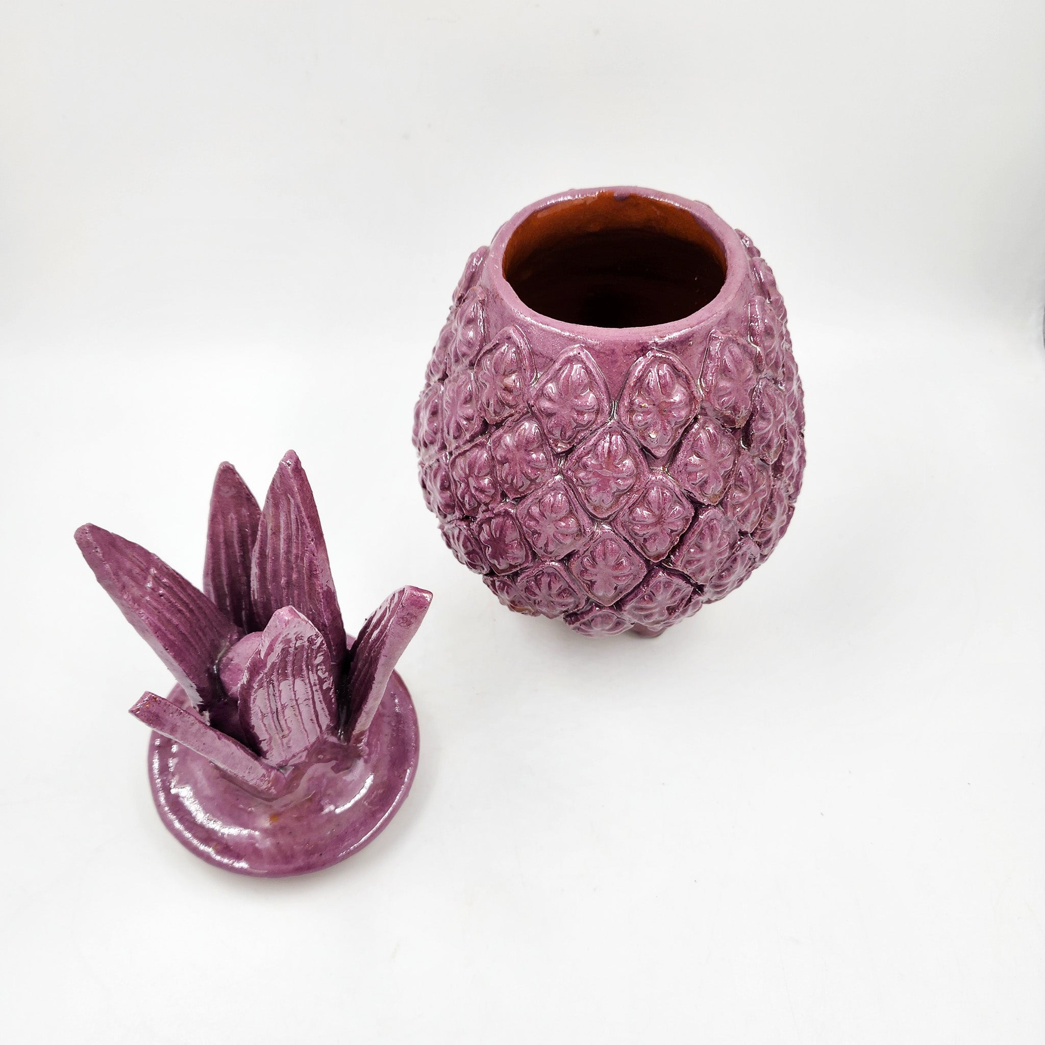 Piña de barro vidriado - morada