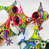 Piñata de hojalata decorada