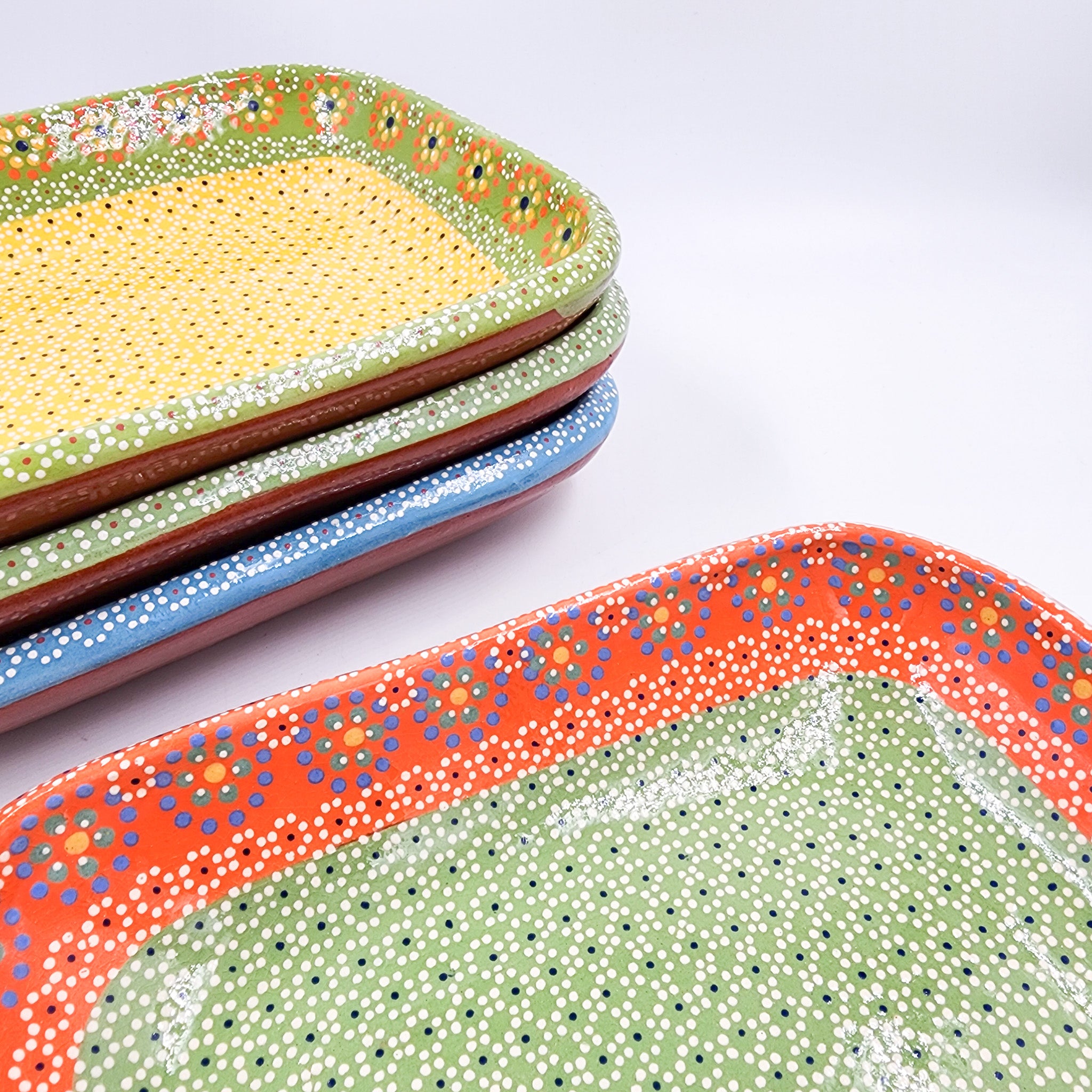Rectangular clay plate with dots