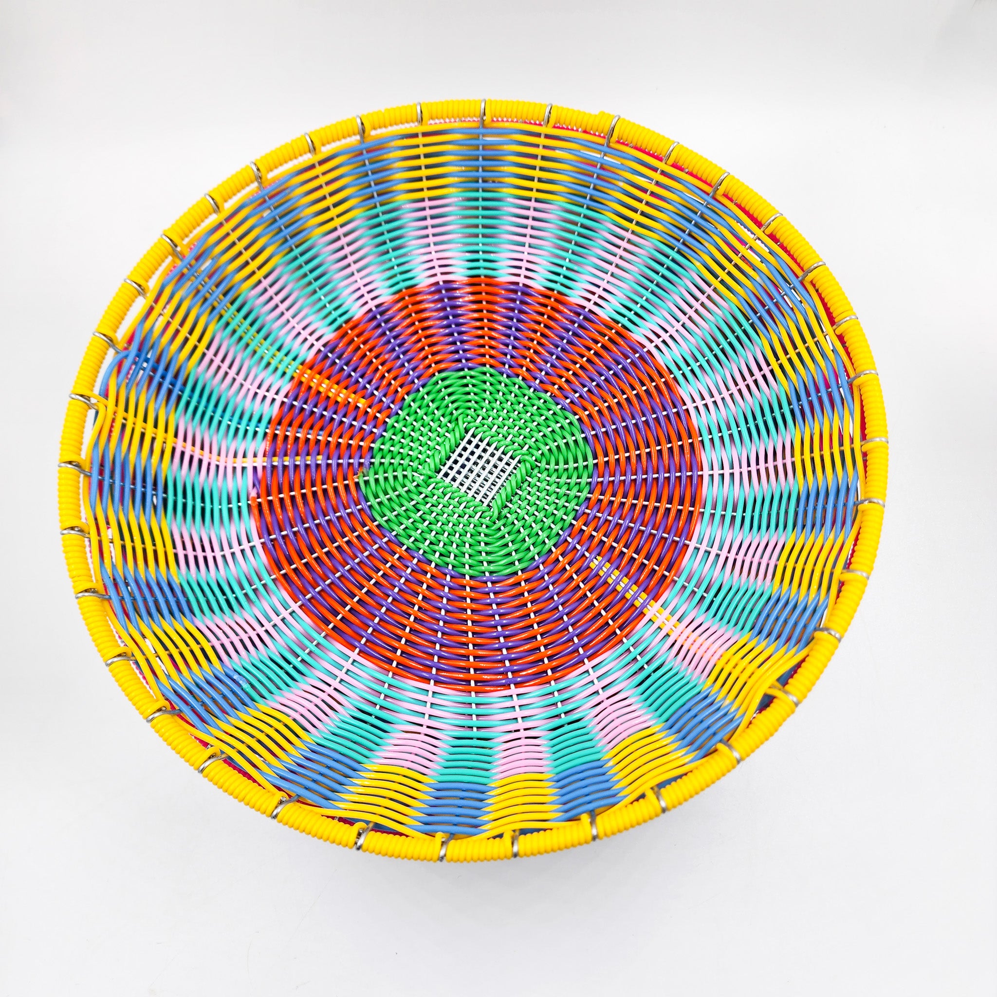 Plato redondo de alambre - popotillo