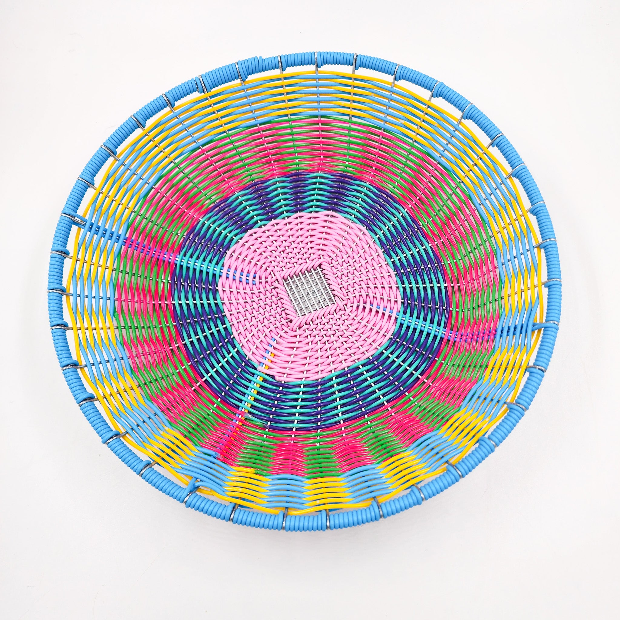 Plato redondo de alambre - popotillo