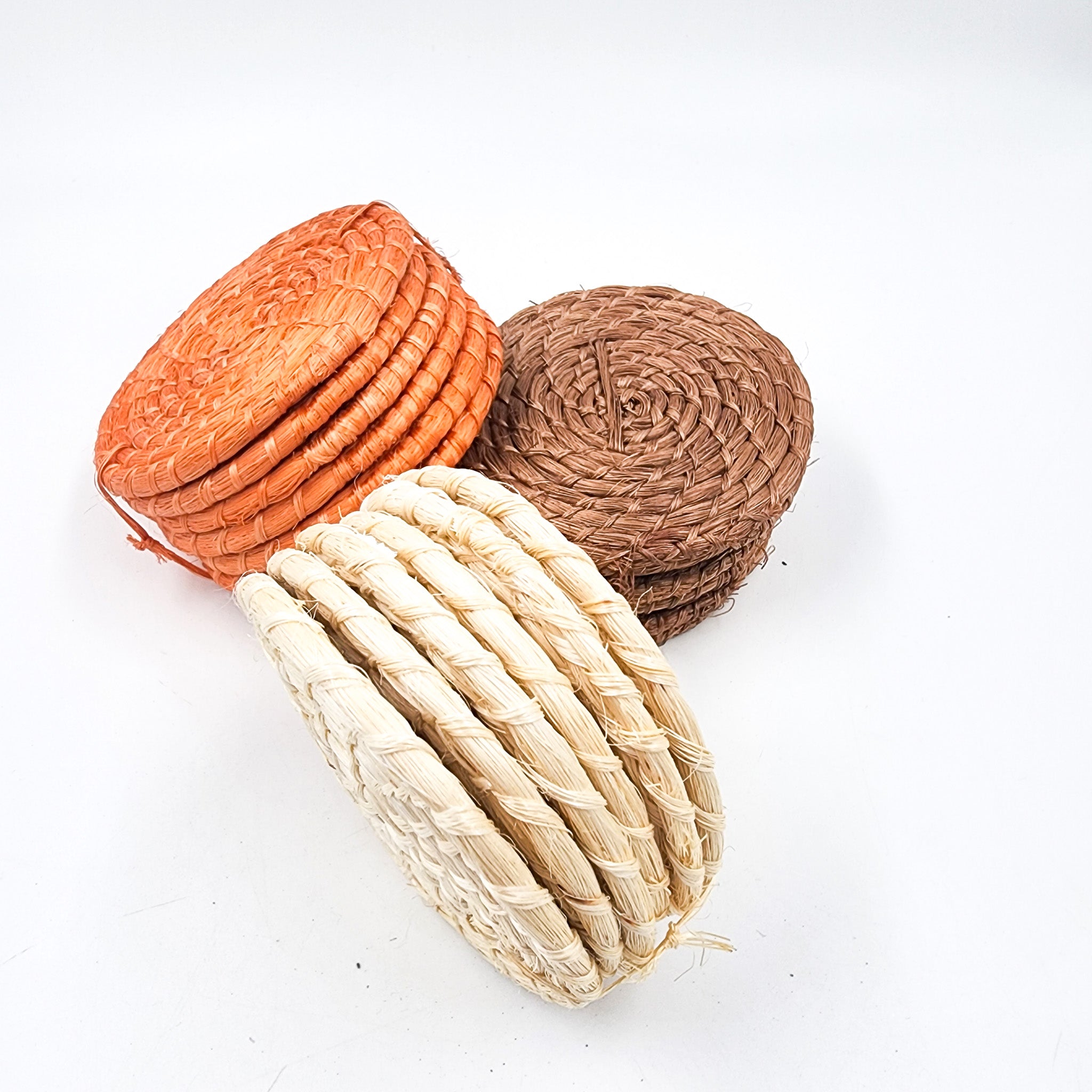Set of 6 handcrafted henequen coasters